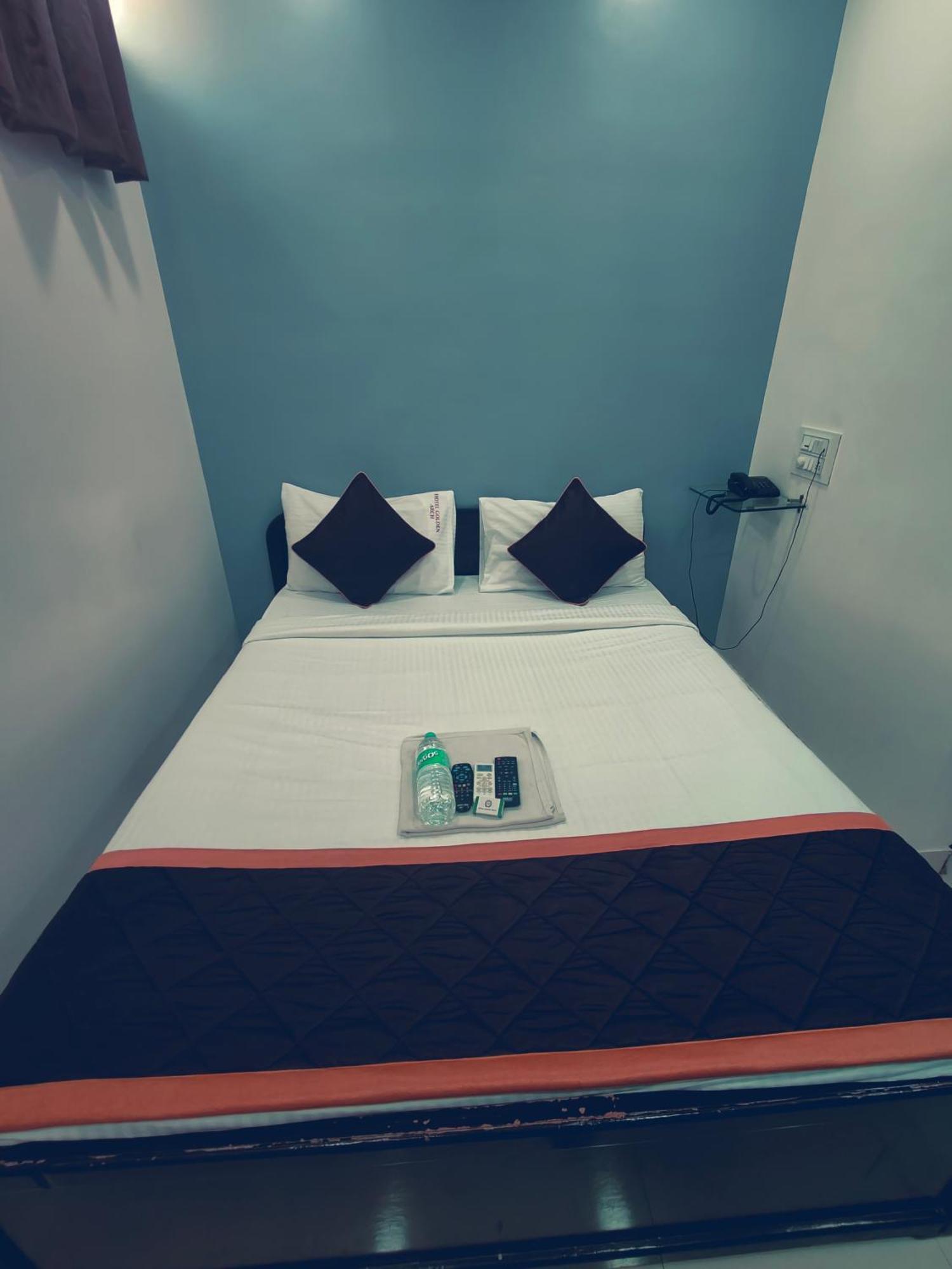 Hotel Golden Arch 벵갈루루 외부 사진